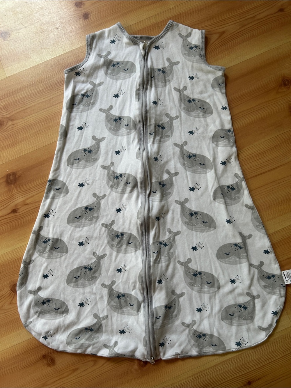 Sleeveless Whale Print Baby Sleep Sack with 2-way Zipper
